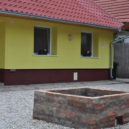 Csongradi Vendegvaro Apartmanok, Szarka Haz Dış mekan fotoğraf