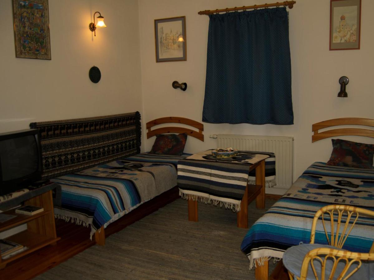 Csongradi Vendegvaro Apartmanok, Szarka Haz Dış mekan fotoğraf